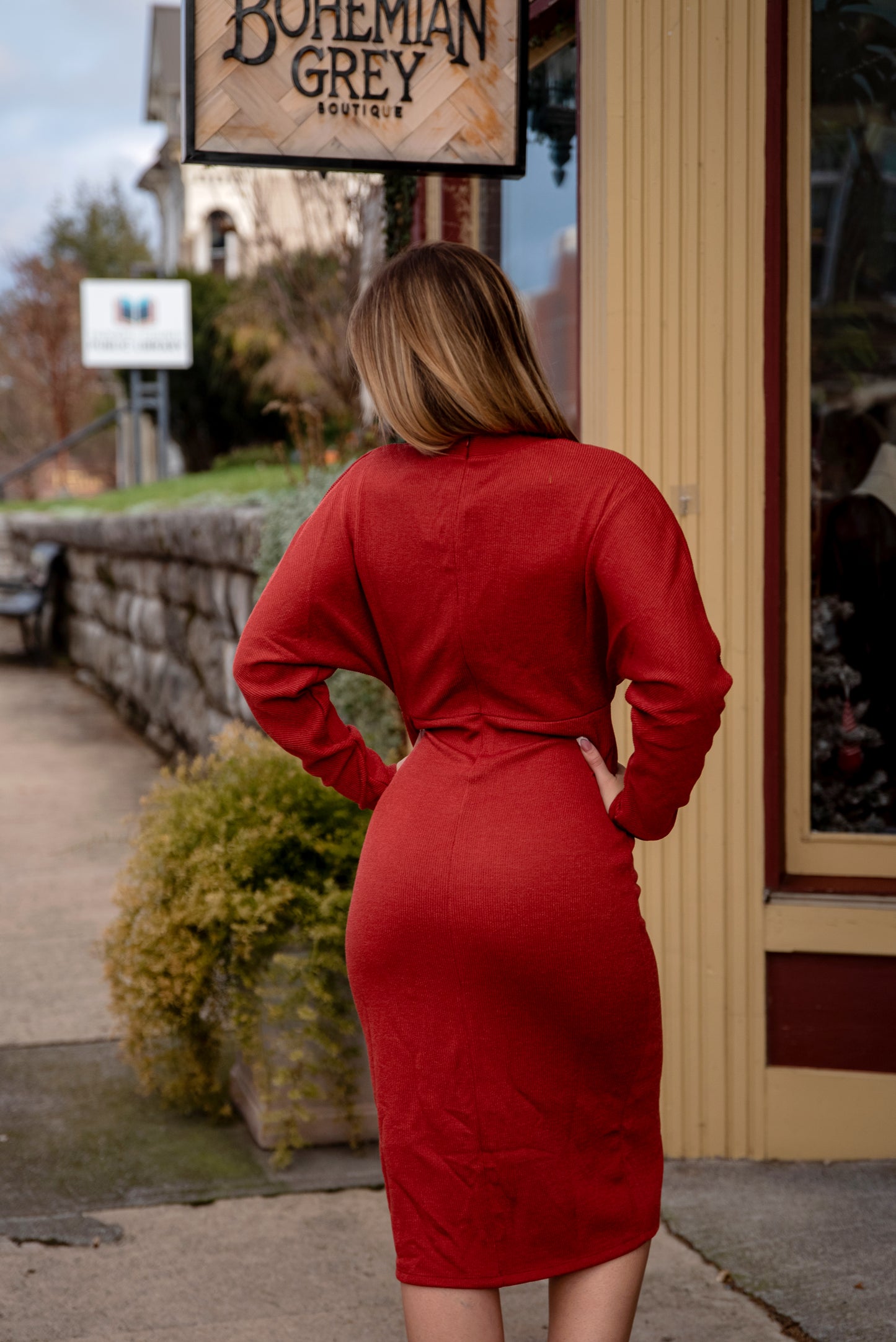 Scarlet Hour Midi